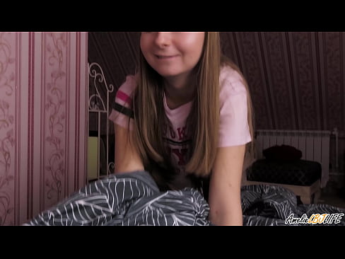 ❤️ Blondi imee hänen BFF:nsä syvälle ja saa spermaa suuhunsa ❤️ Pano at us ❤